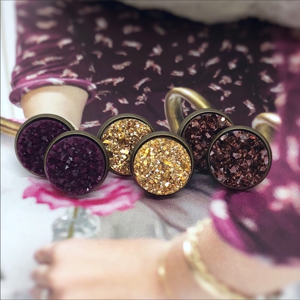 GIFTED WITH PURCHASE. HAND Made druzy earrings - Picture 3 of 6